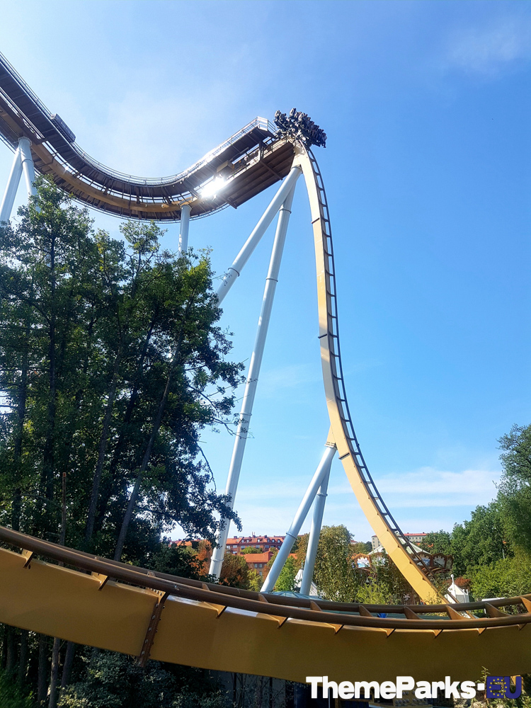 We take a dive on Valkyria at Liseberg Reviews ThemeParks EU